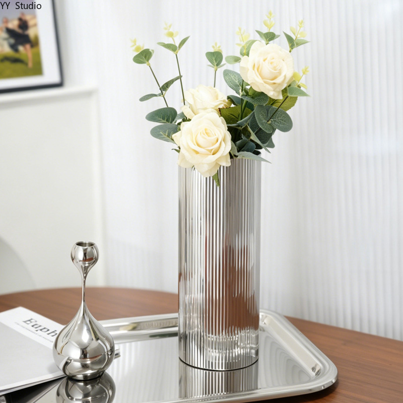 Luxury Stainless Steel Vase No - огляд і ціна Desk Setup Minimalist